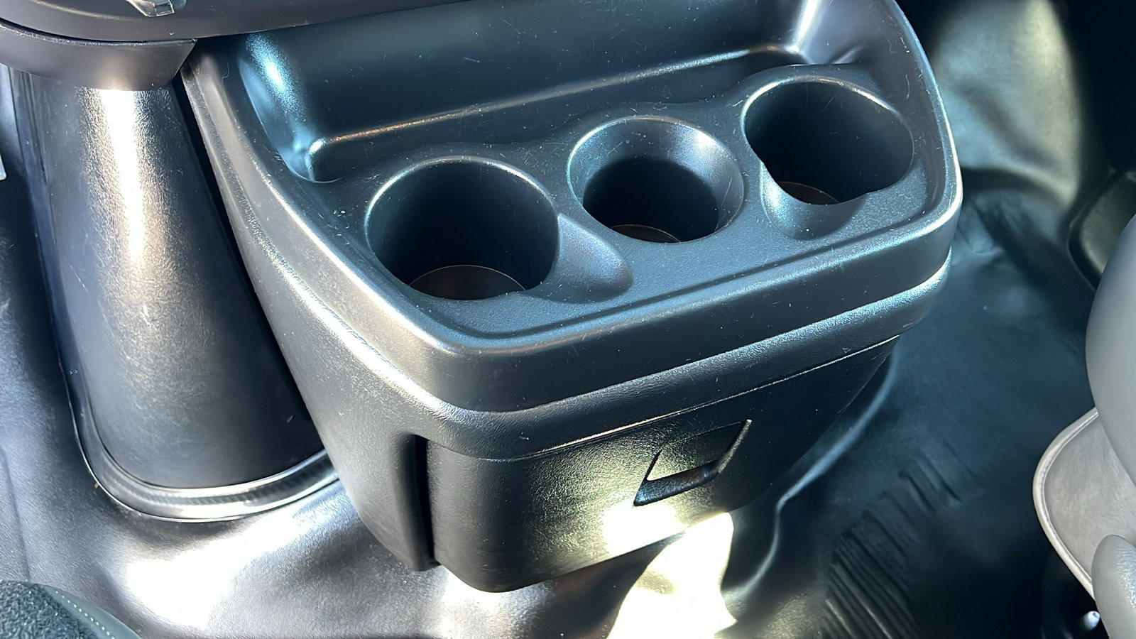 Certified 2023 Chevrolet Express 2500 w/ Driver Convenience Package image 20