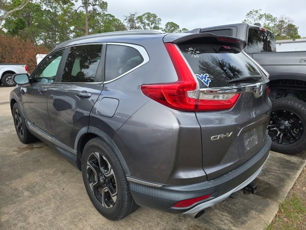 Used 2018 Honda CR-V Touring image 3