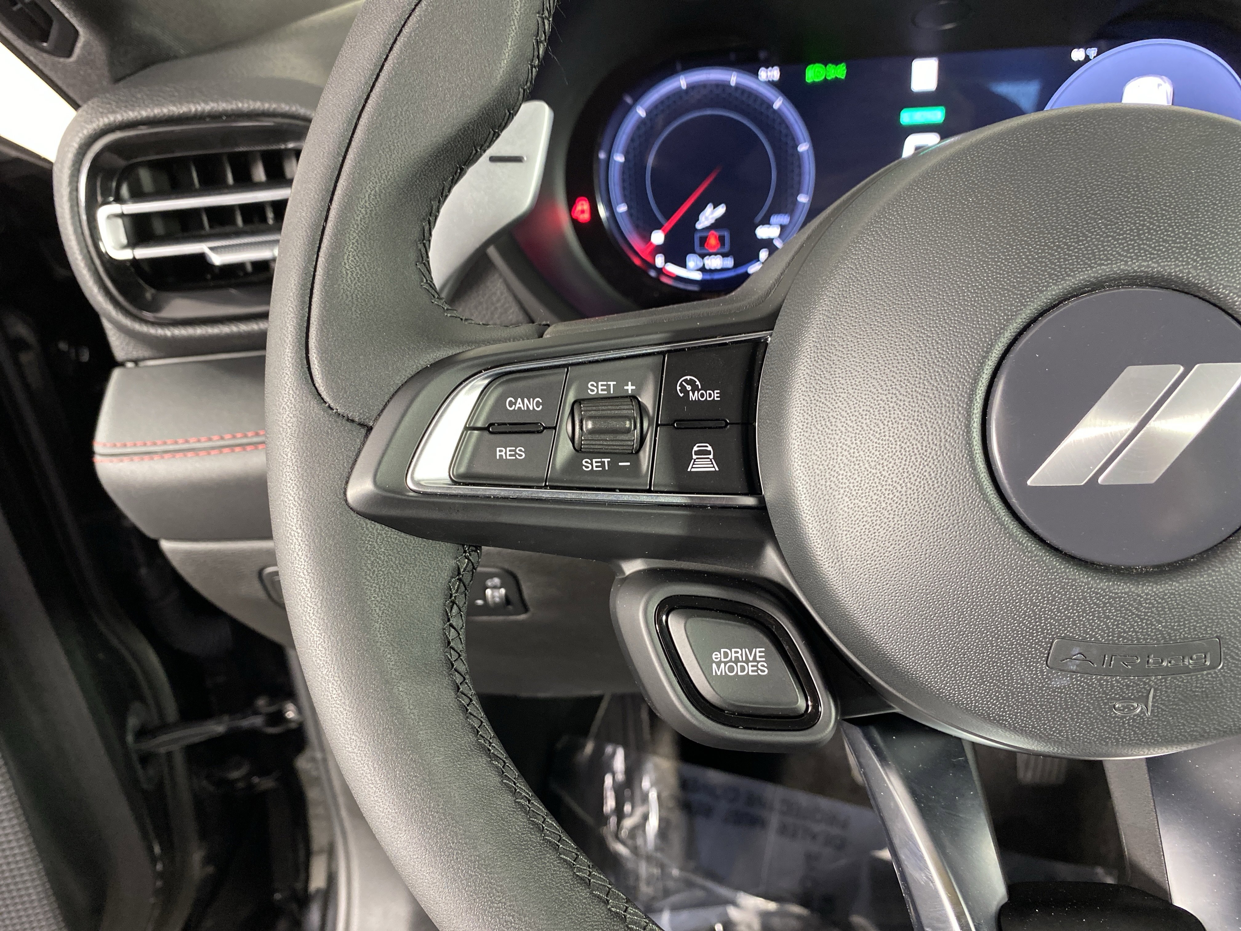 Used 2025 Dodge Hornet R/T AWD/4WD image 23