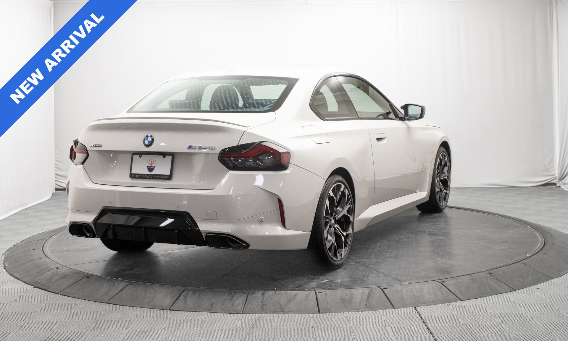 Used 2025 BMW M240i xDrive Coupe image 3