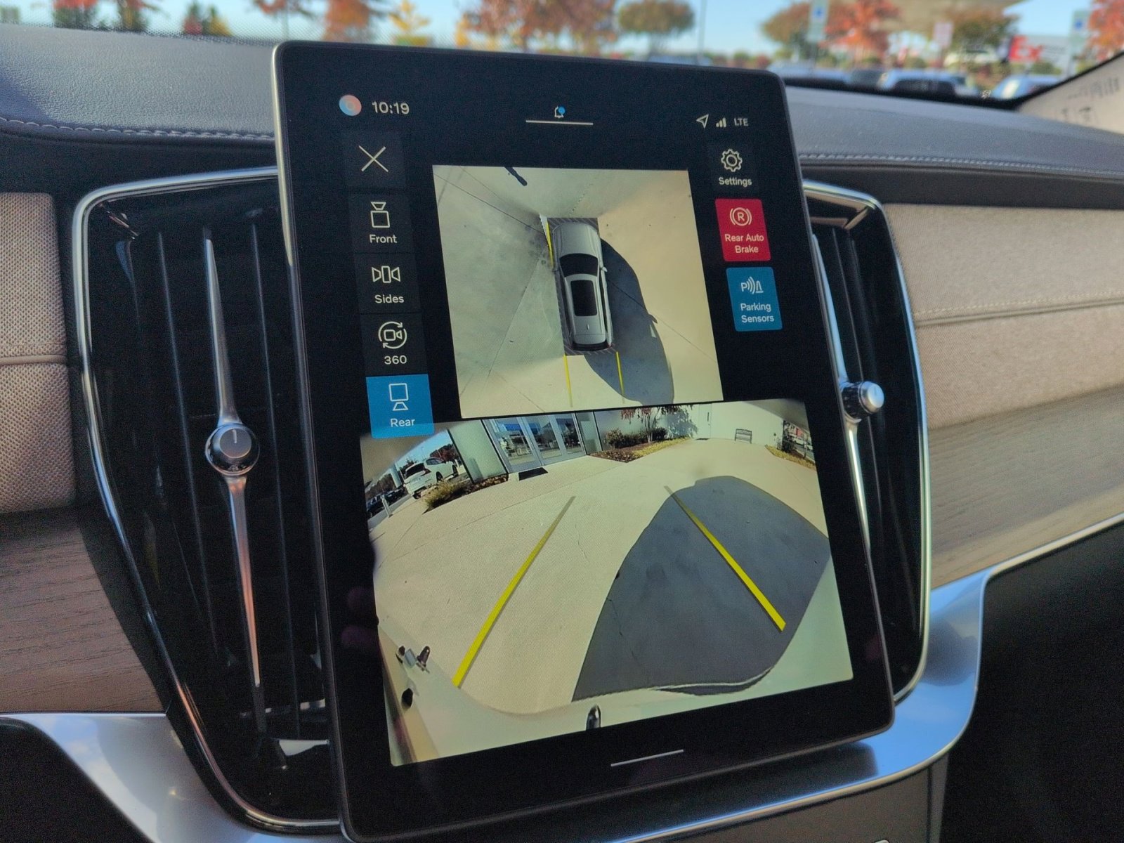 New 2026 Volvo XC90 B6 Ultra image 19