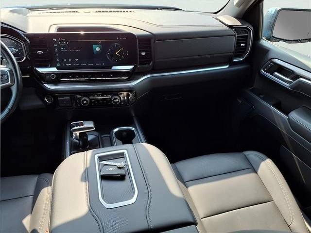 Used 2022 Chevrolet Silverado 1500 LTZ w/ Technology Package AWD/4WD image 14