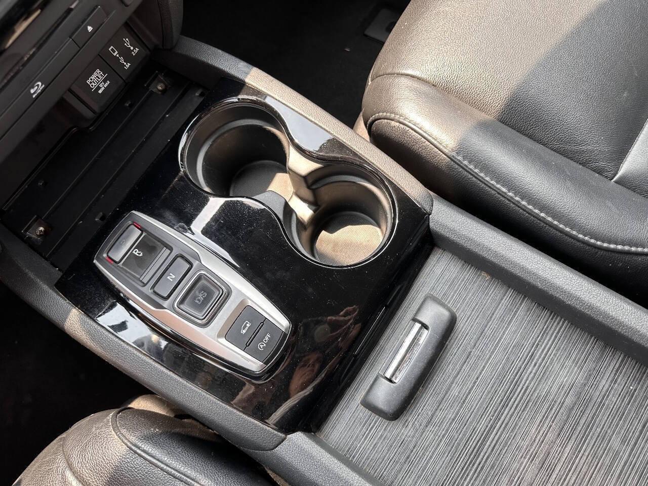 Used 2017 Honda Pilot Touring image 20
