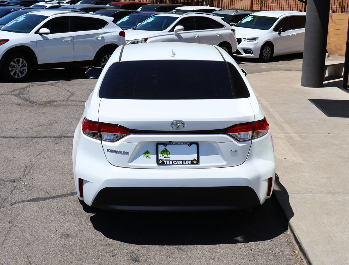 Used 2023 Toyota Corolla LE w/ Carpet Mat Package (TMS) FWD image 10