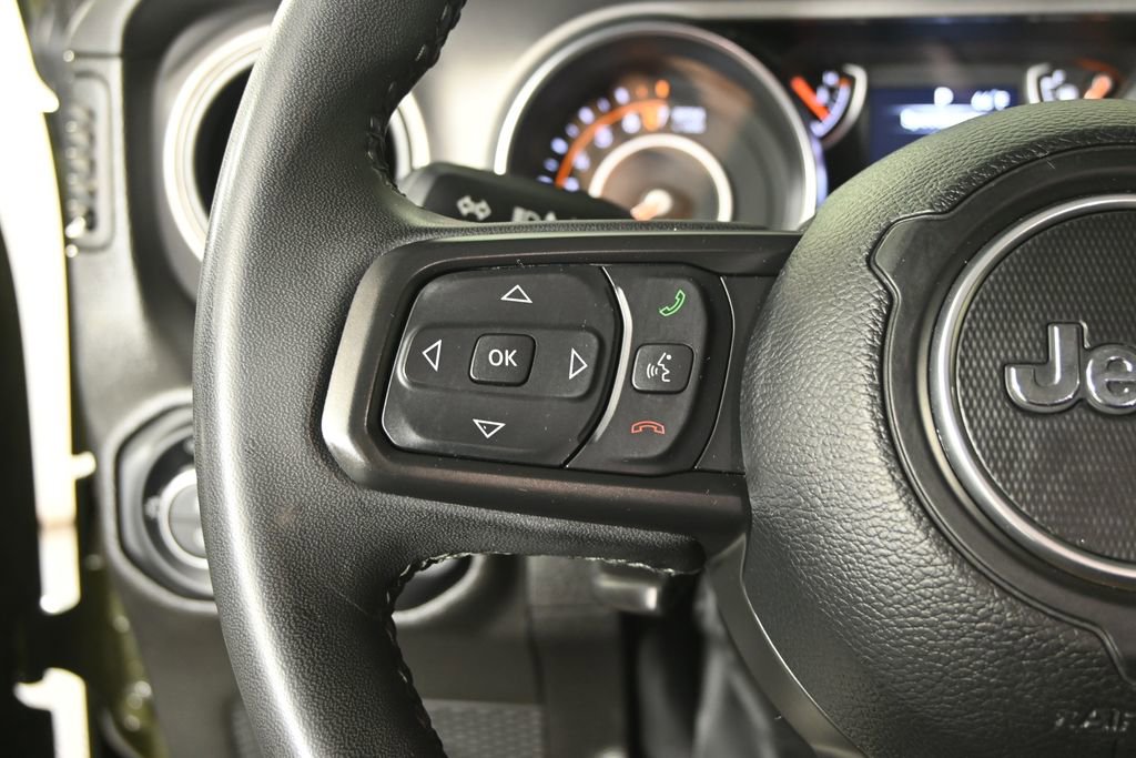 Used 2023 Jeep Gladiator Sport image 34