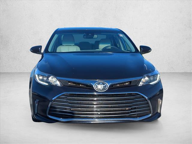 Used 2016 Toyota Avalon Limited image 2