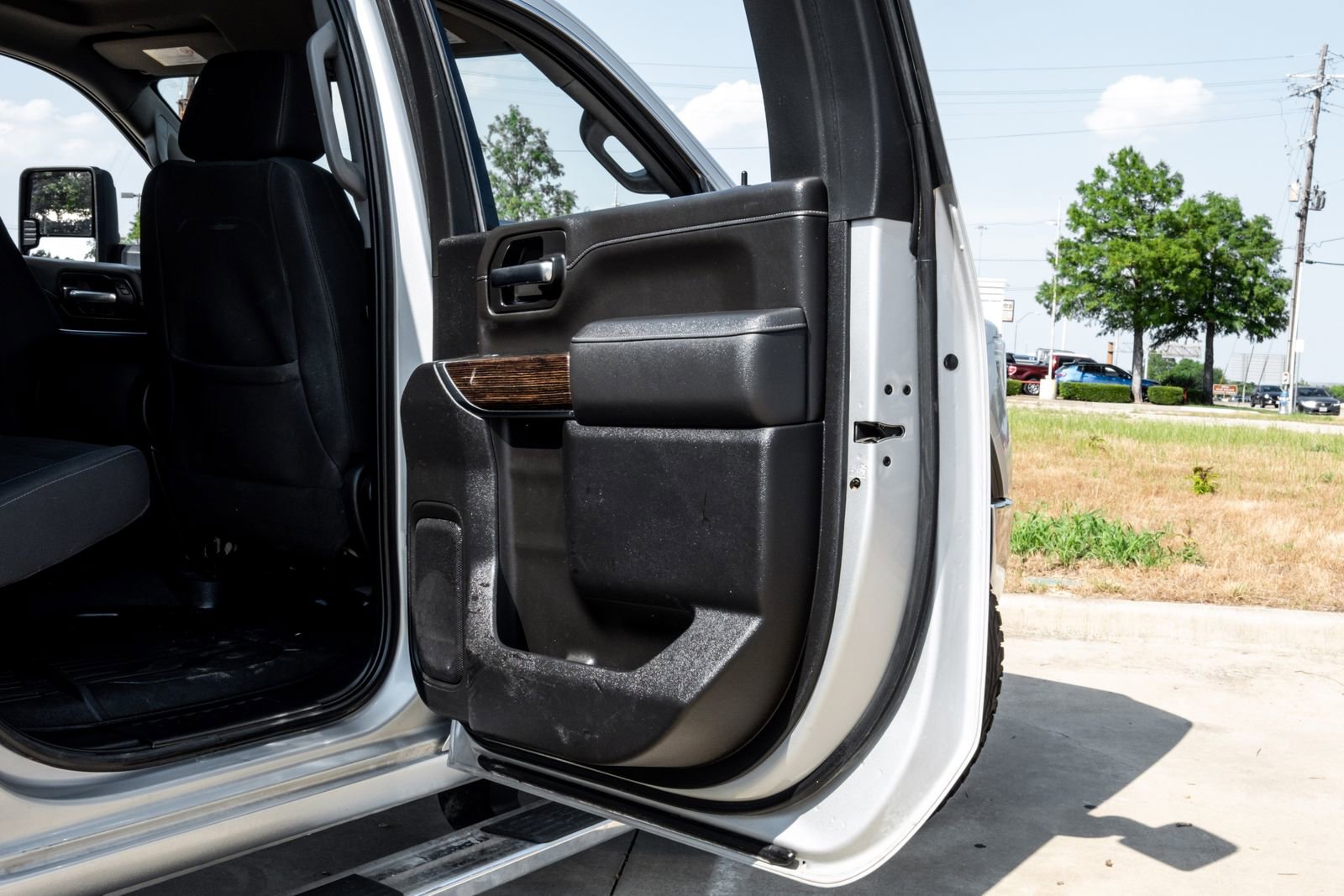 Used 2023 GMC Sierra 3500 SLE w/ SLE Value Package AWD/4WD image 42