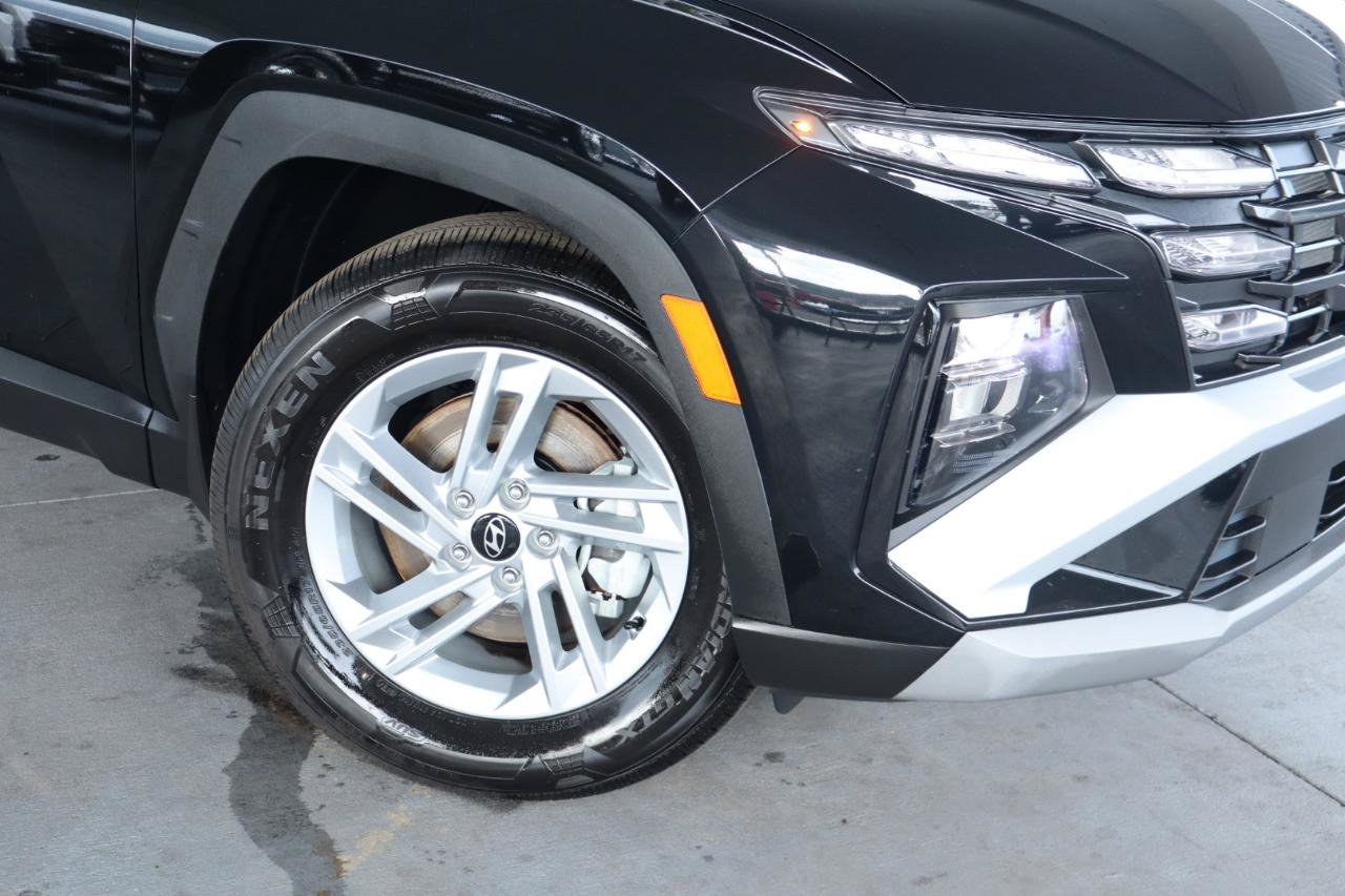 Used 2026 Hyundai Tucson SE FWD image 4
