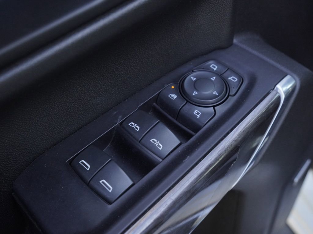 Used 2019 Chevrolet Silverado 1500 LTZ image 12