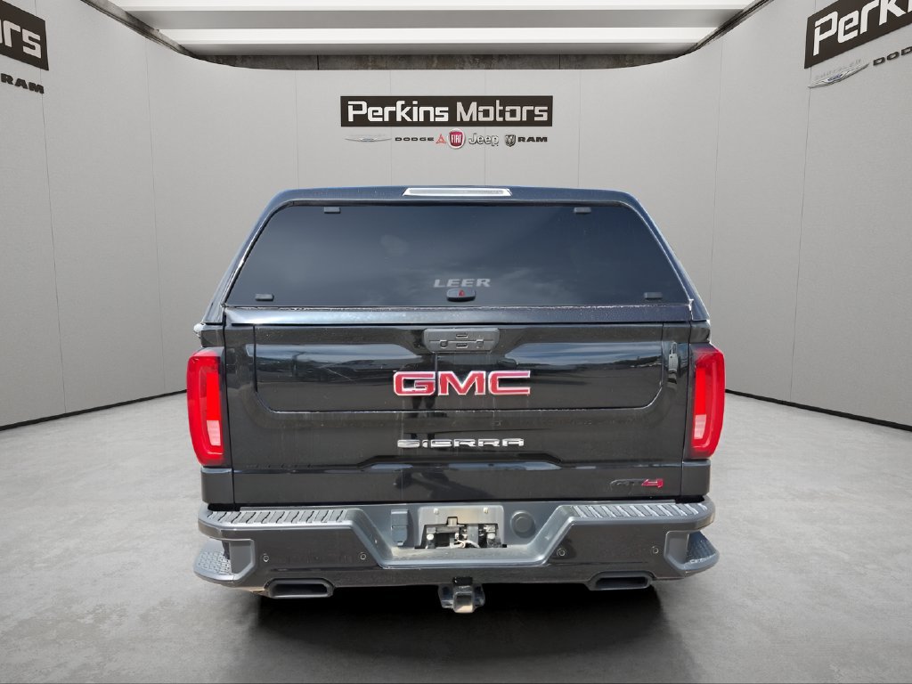 Used 2021 GMC Sierra 1500 AT4 w/ AT4 Premium Package AWD/4WD image 4