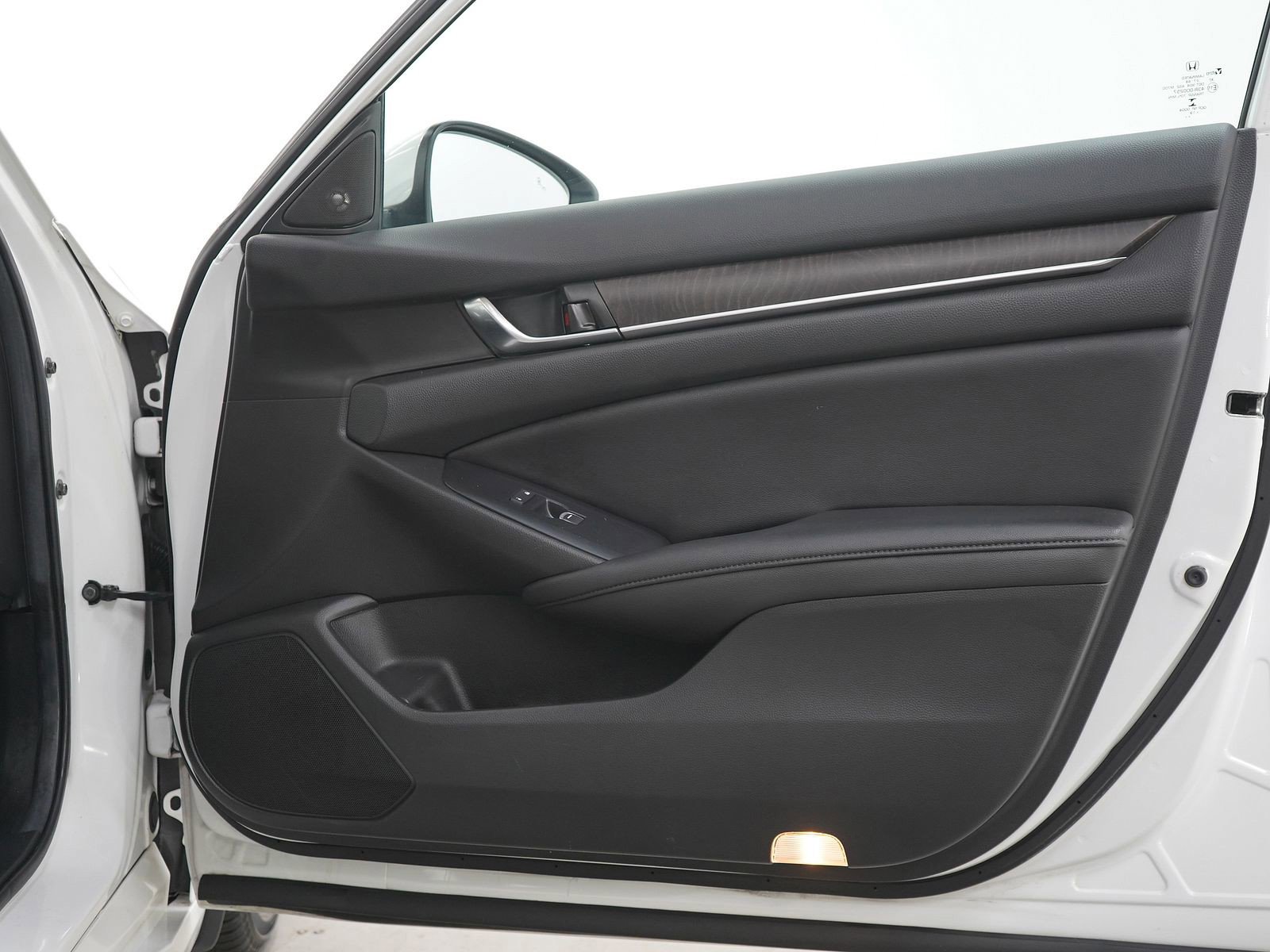 Used 2019 Honda Accord EX-L image 7
