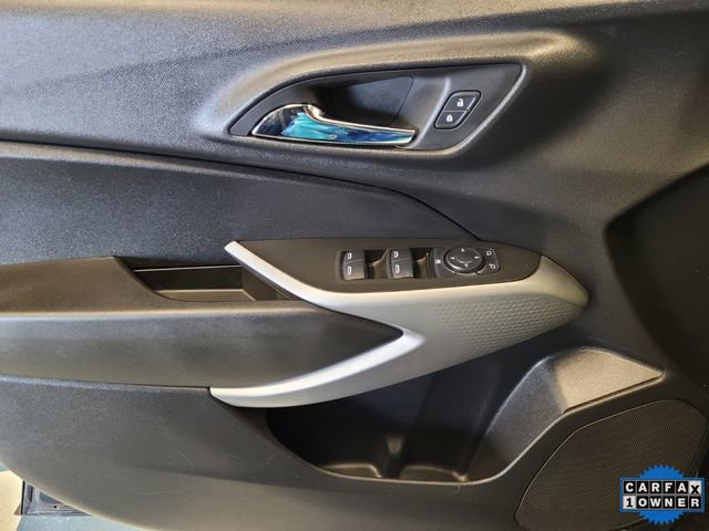 Used 2024 Chevrolet Trax RS w/ Sunroof Package image 25