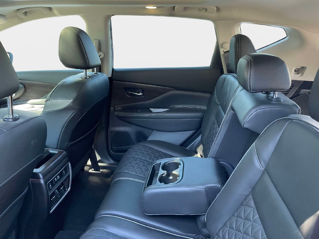 Used 2020 Nissan Murano Platinum FWD image 16
