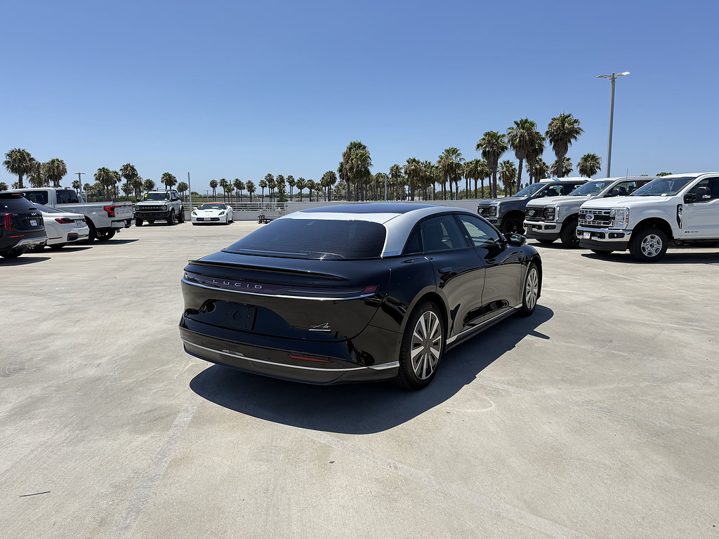 Used 2025 Lucid Air Touring AWD/4WD image 3