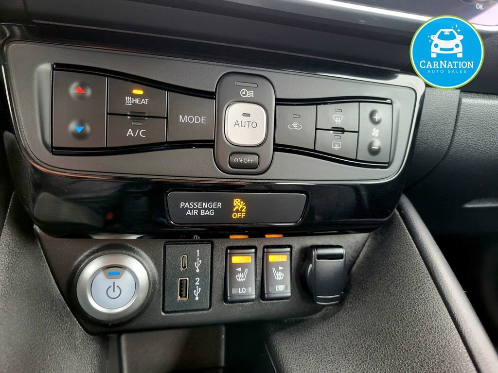Used 2020 Nissan Leaf SL Plus w/ Protection Package image 22