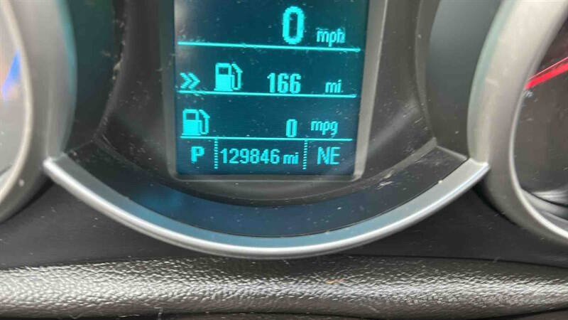 Used 2016 Chevrolet Cruze LT FWD image 18
