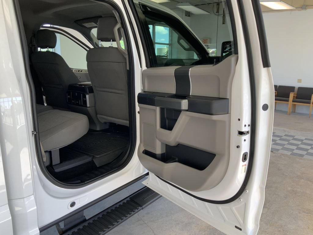 Used 2017 Ford F250 XLT w/ XLT Value Package AWD/4WD image 29