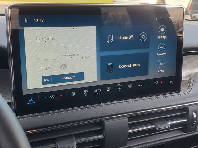 Certified 2023 Lincoln Corsair AWD w/ Equipment Group 101A image 18