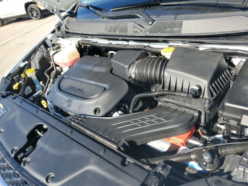 Used 2022 Chrysler Pacifica Limited image 45