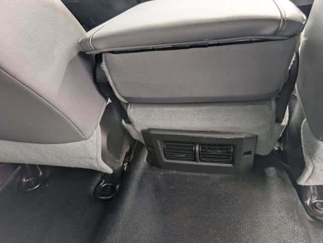 Used 2015 RAM 3500 Tradesman image 34