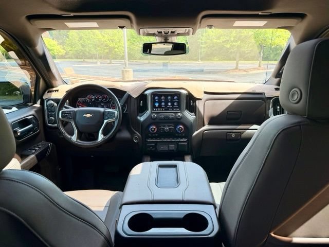 Used 2021 Chevrolet Silverado 1500 LTZ w/ LTZ Premium Package AWD/4WD image 24