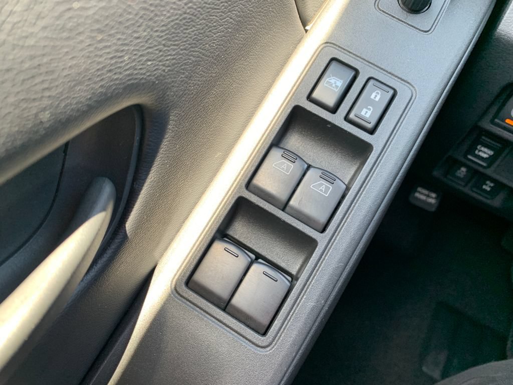 Used 2026 Nissan Frontier PRO-4X AWD/4WD image 19