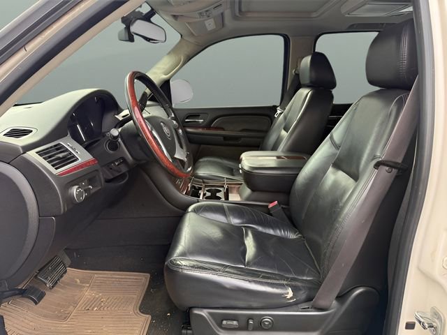 Used 2007 Cadillac Escalade EXT w/ Information Package image 7