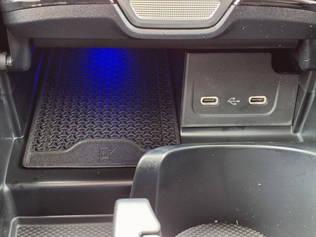 New 2025 Mercedes-Benz C 300 4MATIC Sedan image 8