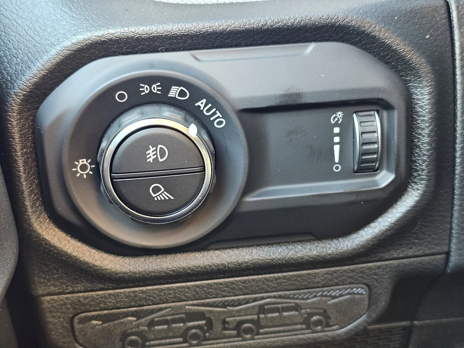 New 2026 Jeep Gladiator Sport image 19