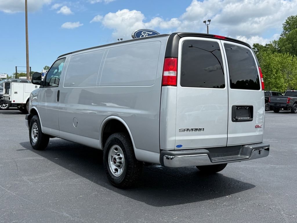 Used 2023 GMC Savana 2500 w/ Driver Convenience Package RWD image 6