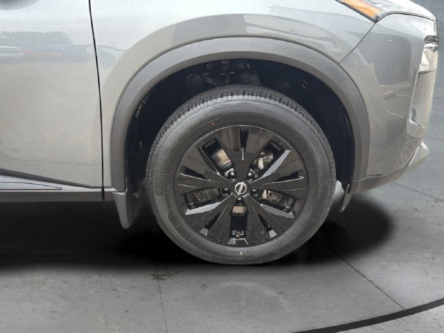 Used 2023 Nissan Rogue SV w/ SV Premium B Package AWD/4WD image 31