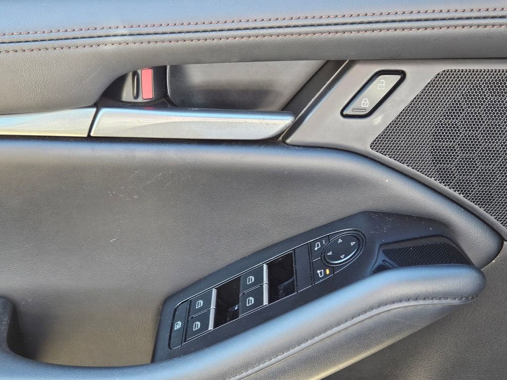 Used 2024 MAZDA MAZDA3 s image 26