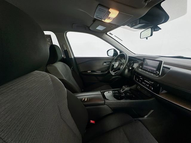 Used 2021 Nissan Rogue SV image 27