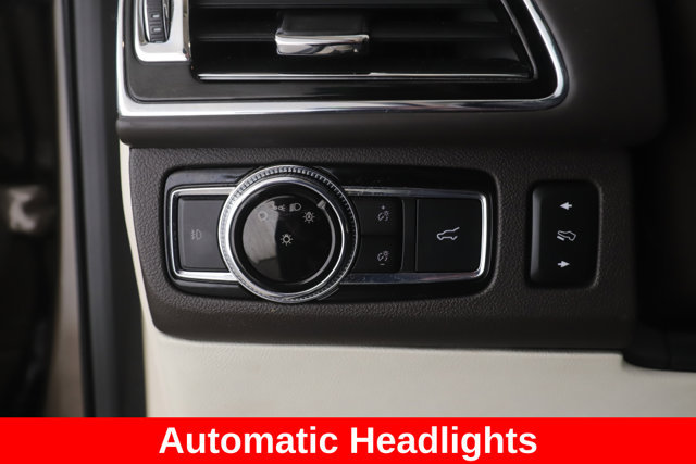 Used 2021 Lincoln Navigator Black Label w/ Special Edition Package AWD/4WD image 21