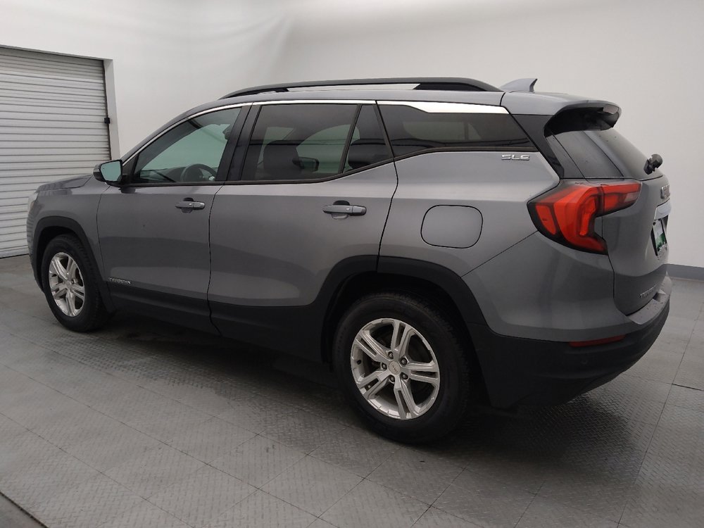 Used 2018 GMC Terrain SLE w/ Driver Convenience Package image 3