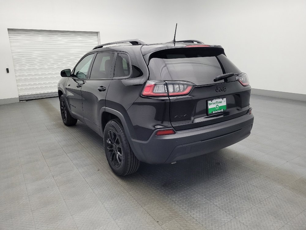 Used 2023 Jeep Cherokee Altitude Lux image 5