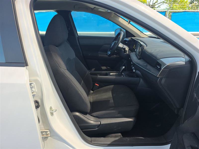 Used 2025 Nissan Kicks S FWD image 6