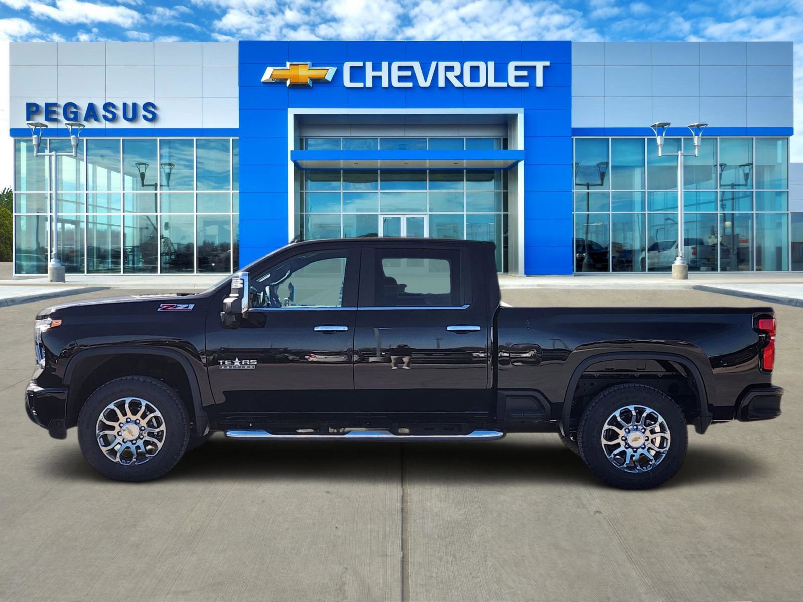 New 2026 Chevrolet Silverado 2500 LT w/ Z71 Chrome Sport Edition image 3