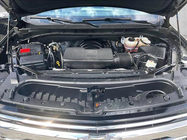 Used 2025 Chevrolet Tahoe Premier RWD image 11