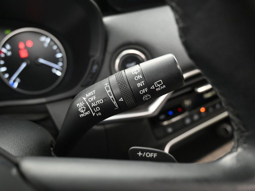 Used 2024 MAZDA CX-90 3.3 Turbo w/ Preferred Package image 18