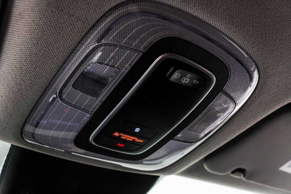 Used 2021 Hyundai Elantra SEL w/ Convenience Package image 38