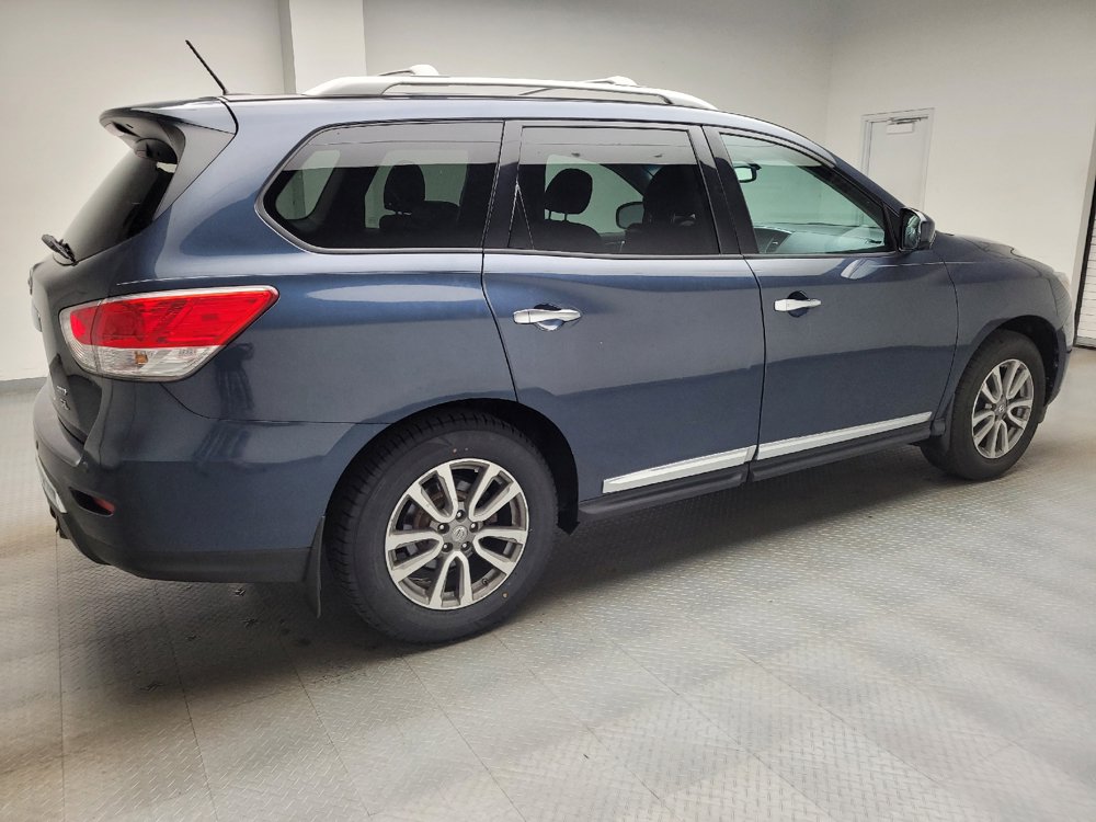 Used 2016 Nissan Pathfinder SL w/ SL Premium Package AWD/4WD image 10