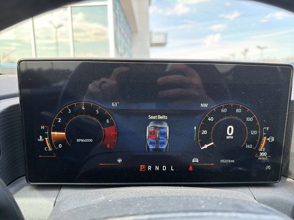 Used 2025 Ford Mustang Coupe image 12