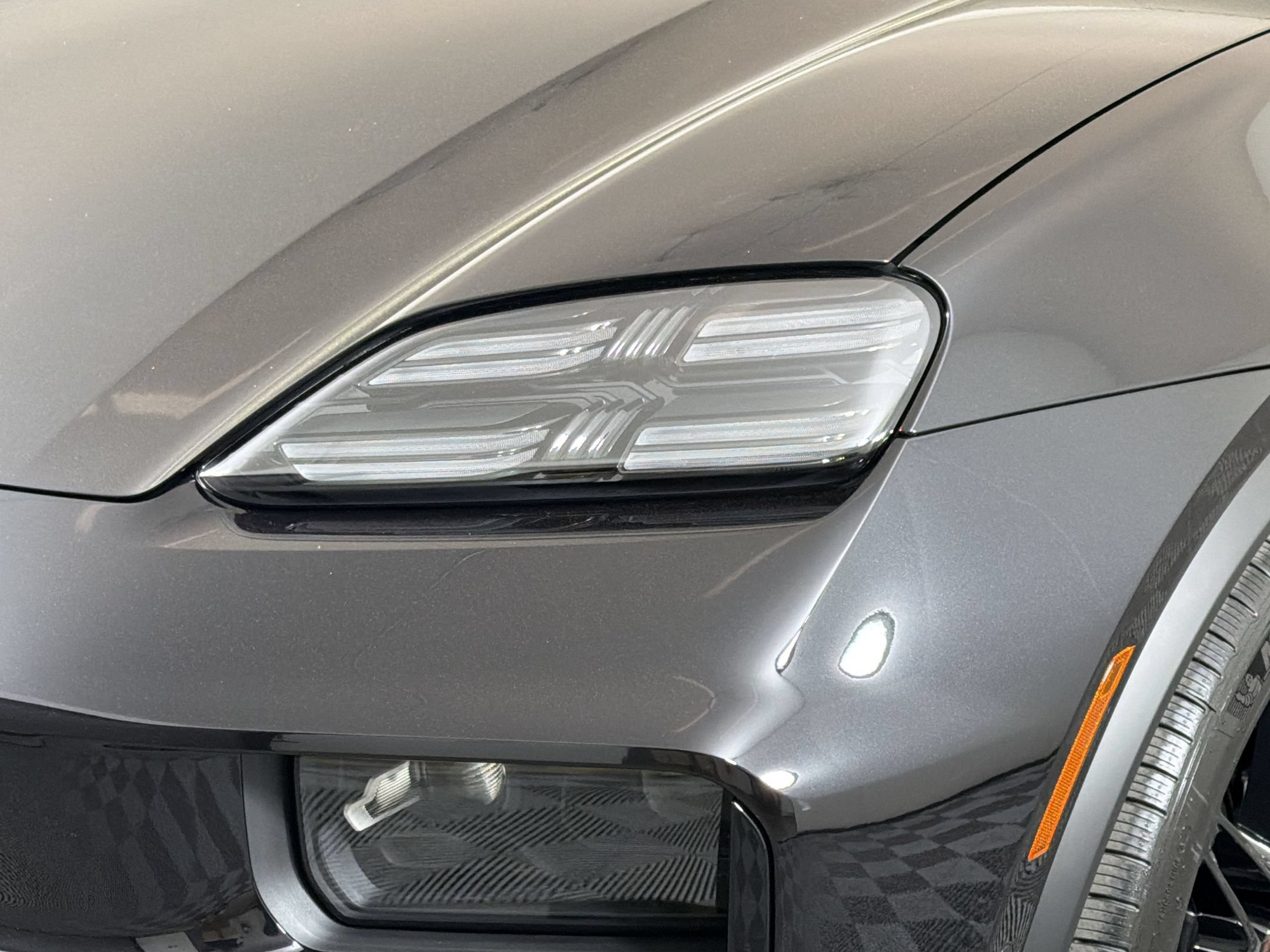 Certified 2026 Porsche Macan GTS Electric AWD/4WD image 13