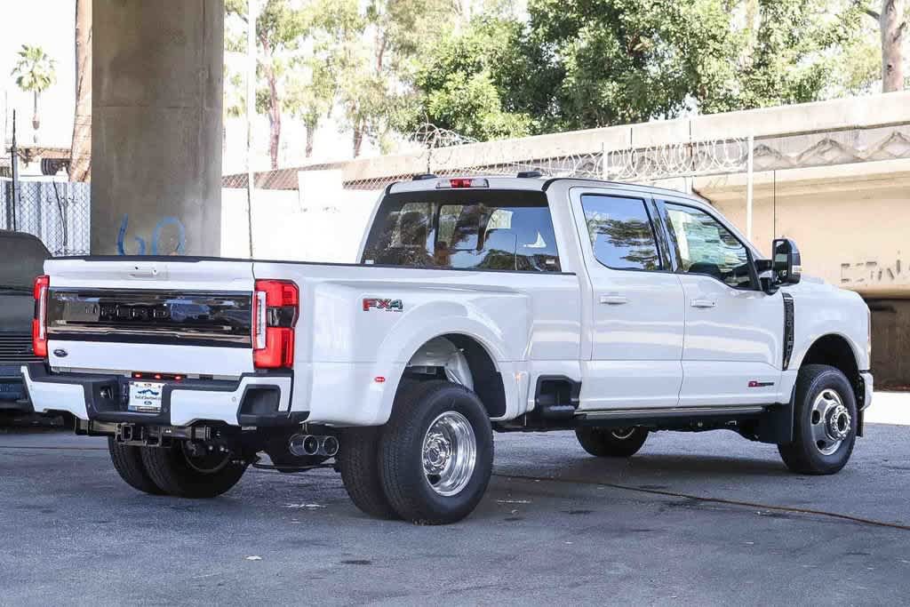 New 2026 Ford F350 Platinum AWD/4WD image 4