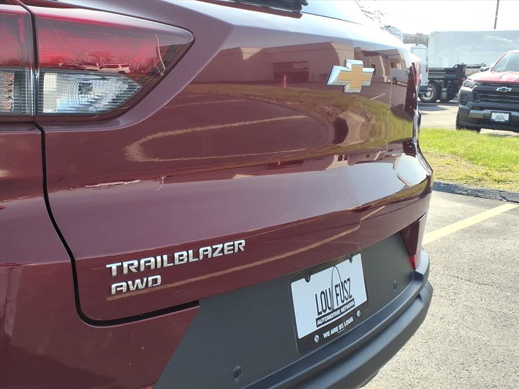 Used 2025 Chevrolet TrailBlazer LS w/ LS Convenience Package image 33