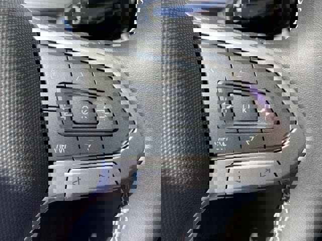 New 2025 Volkswagen Tiguan SE image 29