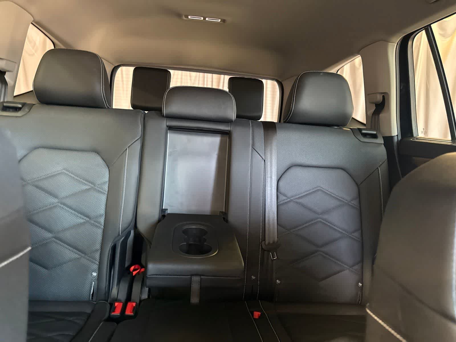 Used 2026 Volkswagen Atlas SE AWD/4WD image 22