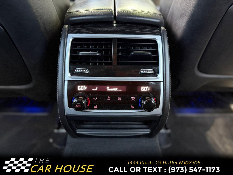 Used 2019 BMW 750i xDrive w/ Executive Package AWD/4WD image 33
