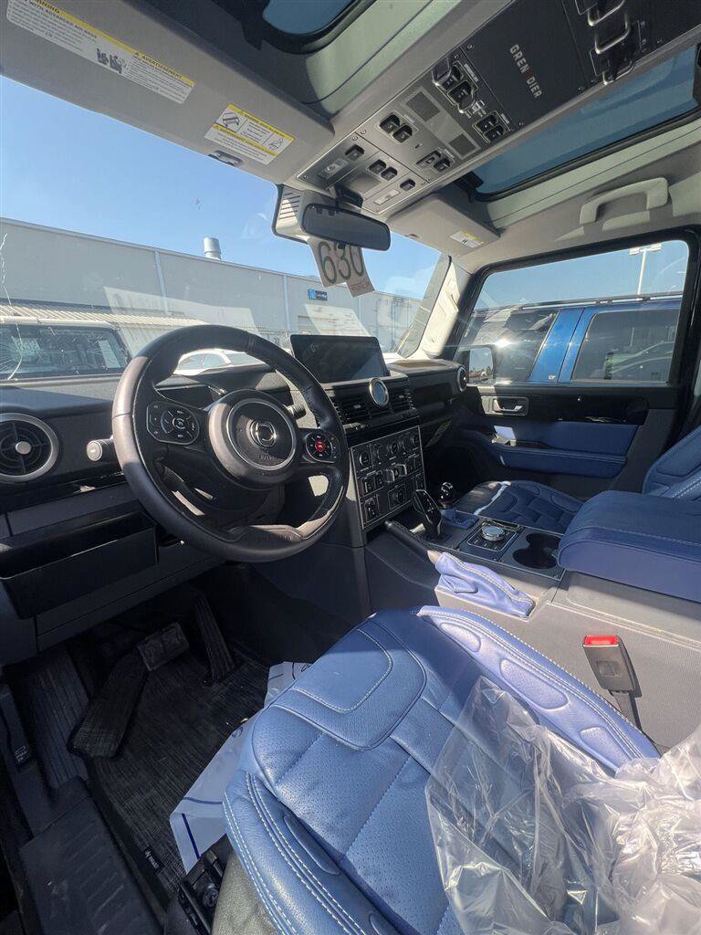 Used 2024 INEOS Grenadier Station Wagon AWD/4WD image 7